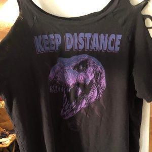 Torrid Jurassic World “Keep Distance” Dinosaur Open Shoulder Tee 1x